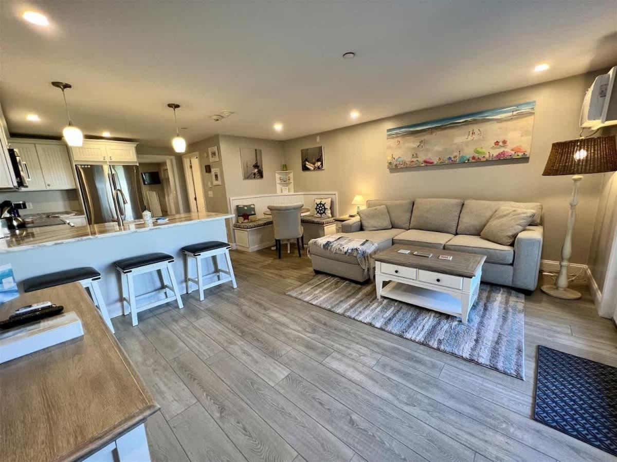 Updated Ocean Towers Condo In Ogunquit Exterior photo