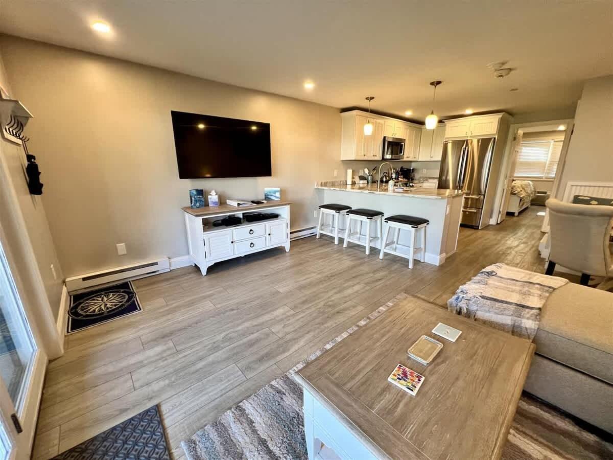 Updated Ocean Towers Condo In Ogunquit Exterior photo