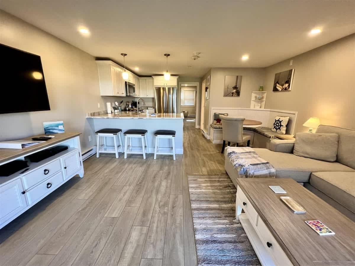 Updated Ocean Towers Condo In Ogunquit Exterior photo